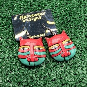 #19 NWT Women’s Vintage artisan wood paint novelty earrings Laurel Burch cat